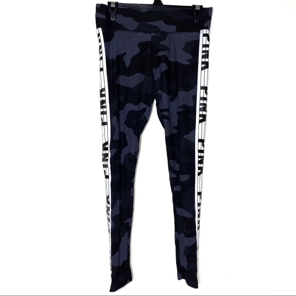 SALE❗️PINK Victoria Secret Camo Yoga Leggings